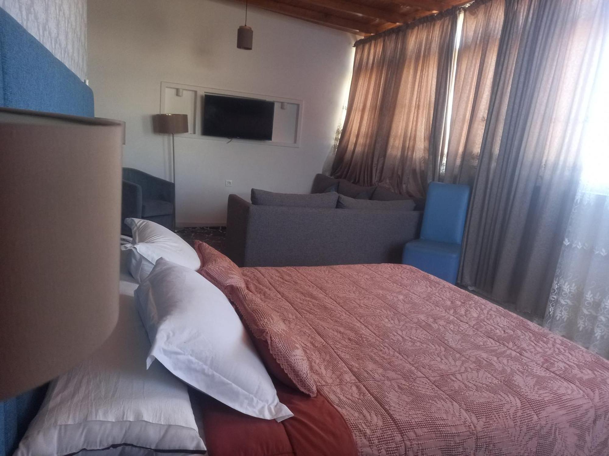 Hotel Salime Al Khozama ララシュ エクステリア 写真